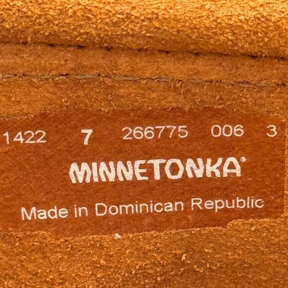 Minnetonka knee high fringe suede moccasins - Picture 3 of 6